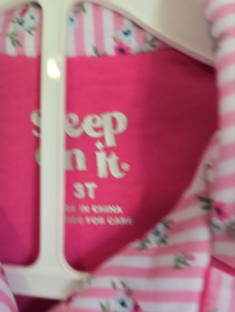 Sleep On It NWT Pink Floral Stripe Kids Pajama Set